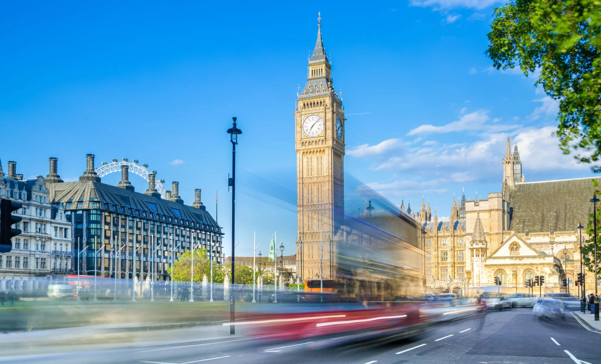 The Ultimate UK Travel Conversion and Transport Guide